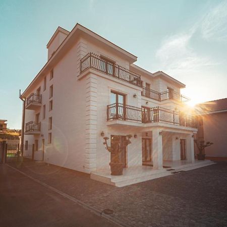 Vila Venus Sinmartin  Luaran gambar